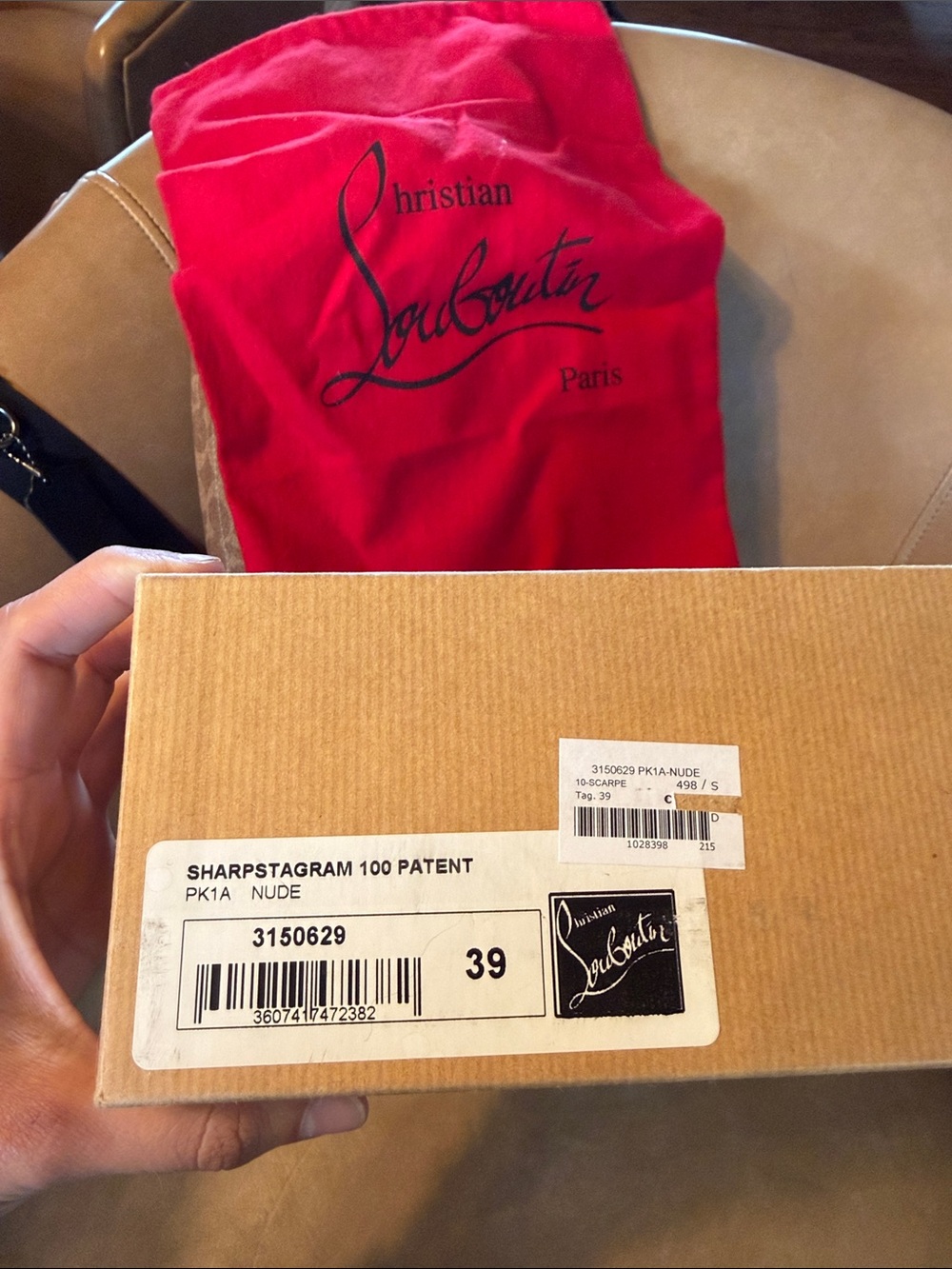 Christian Louboutin Nude - Sharpstagram 39 - Never worn - tried on twice - Picture 2 of 7
